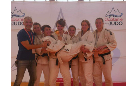 qualifiées au championnat de france par équipes !!